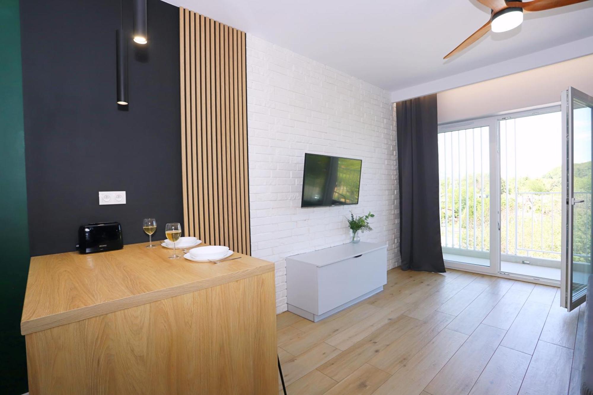 Apartament Zielone Podwale Валбжих Экстерьер фото